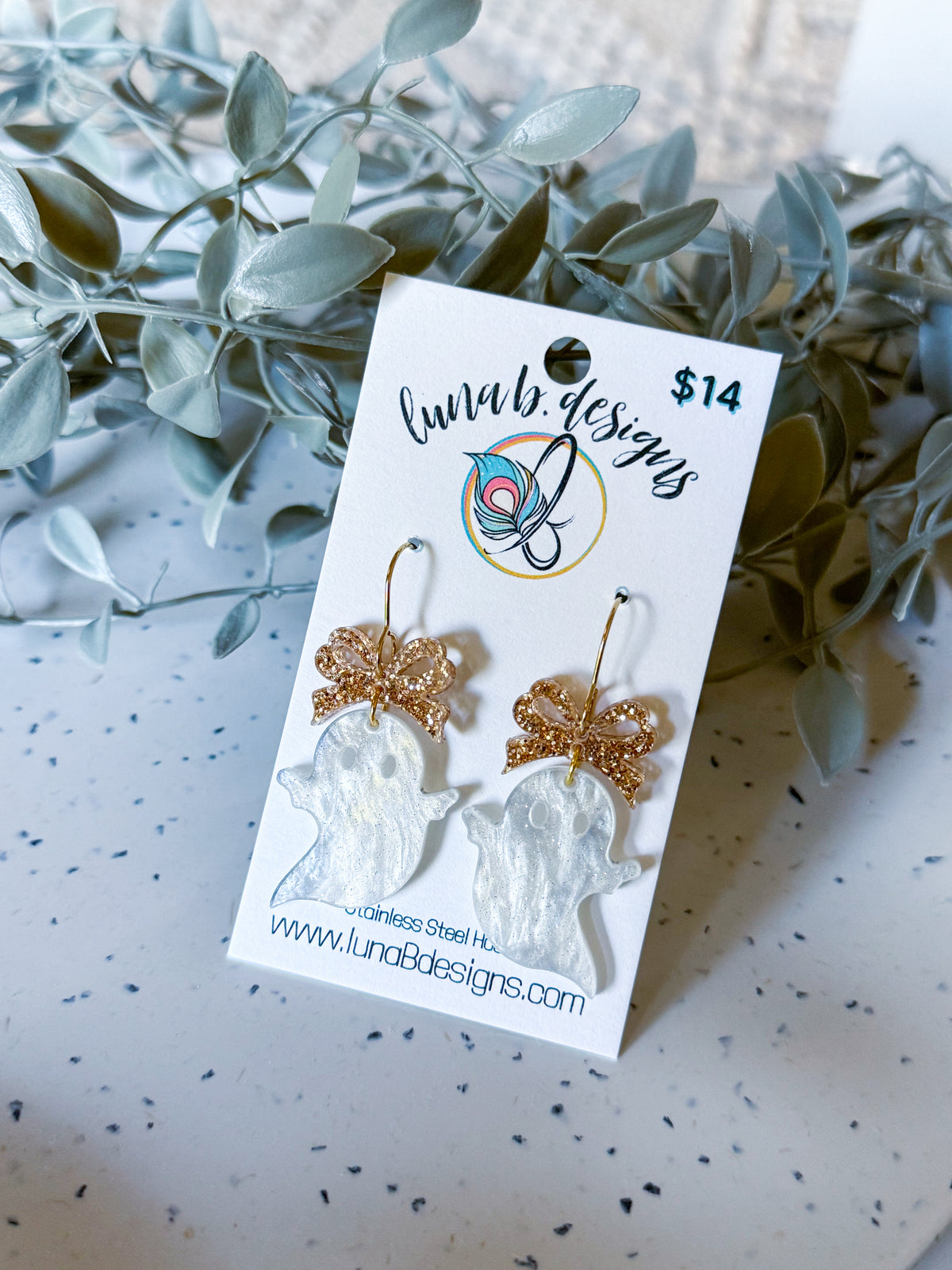 FALLoween: Ghost w/ Gold Bow