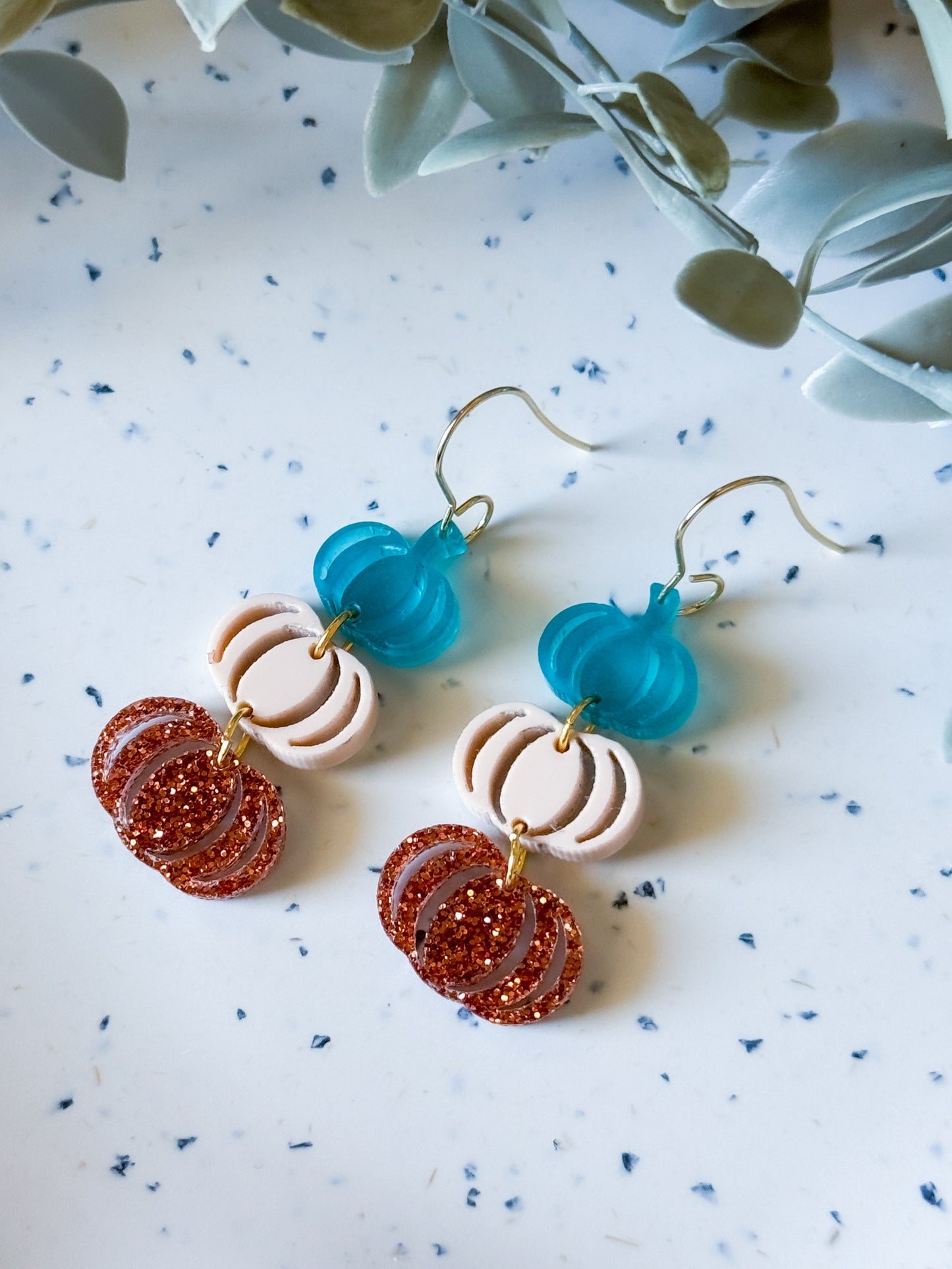 Fall: 3-Tier Pumpkins