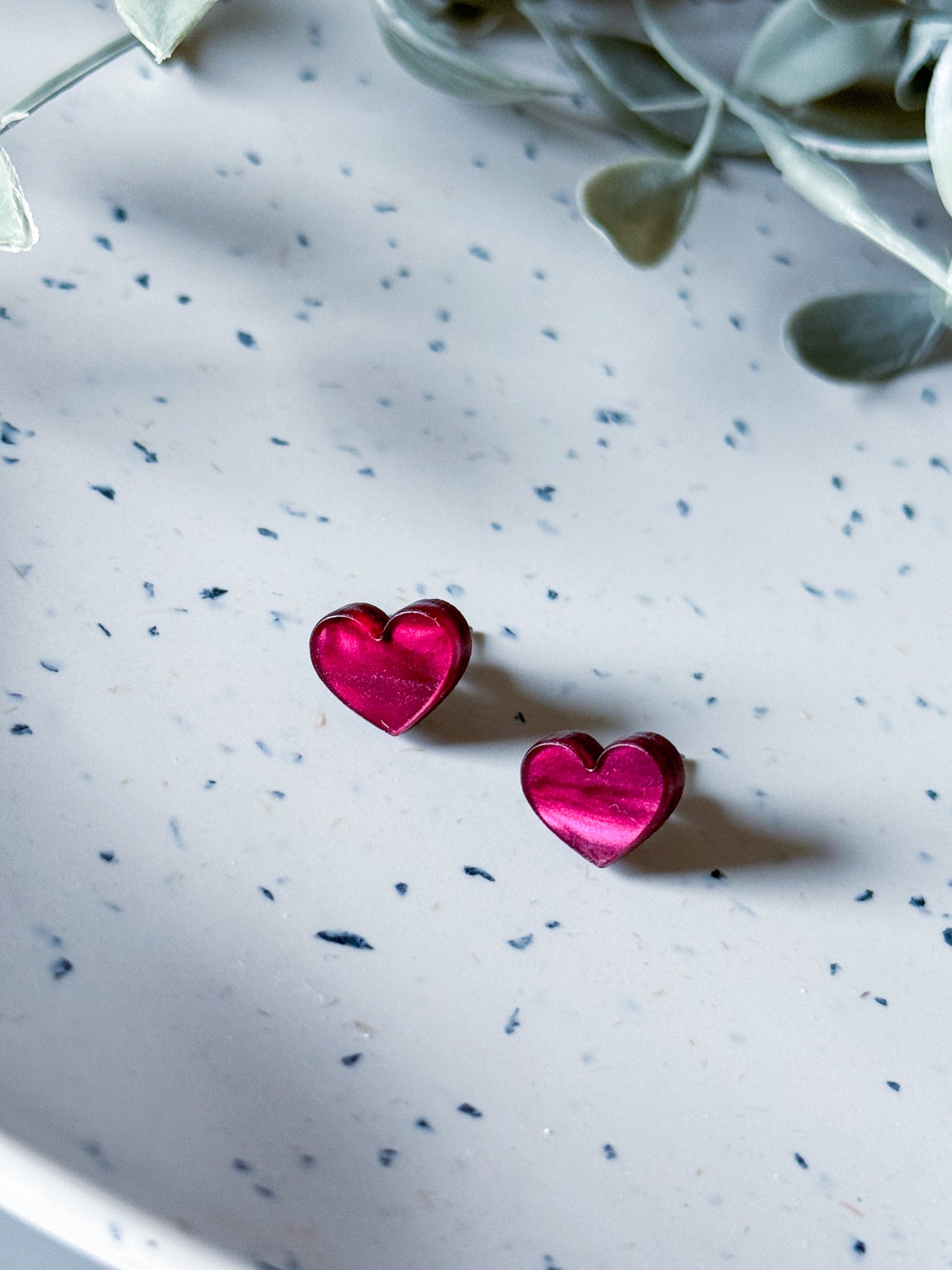 Valentine: Heart Studs (Burgundy)