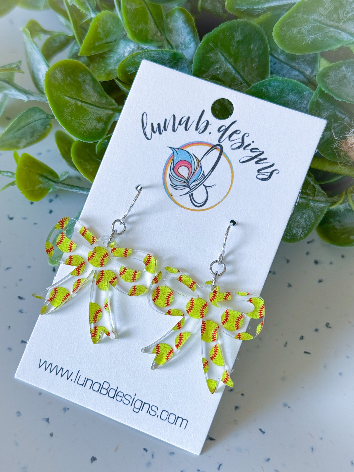 Sporty Bows: Softball