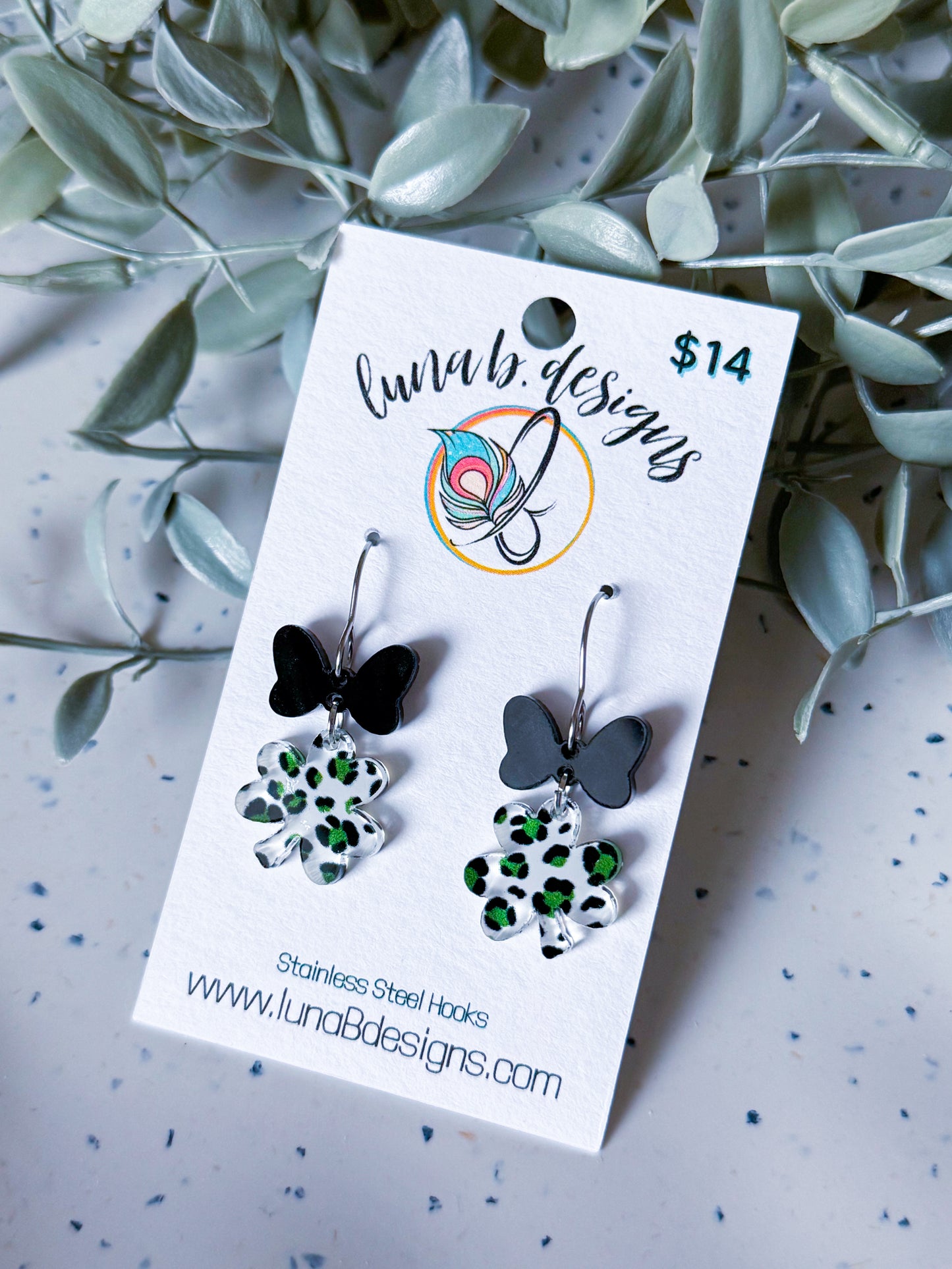 St. Patrick’s Day: Mini Leopard Shamrocks w/ Black Bow