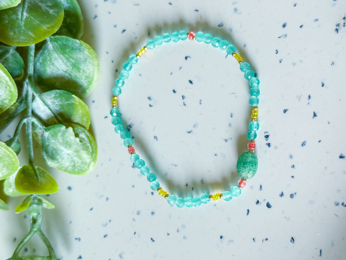 Small Bead Bracelet w/ Natural Stone - Mint