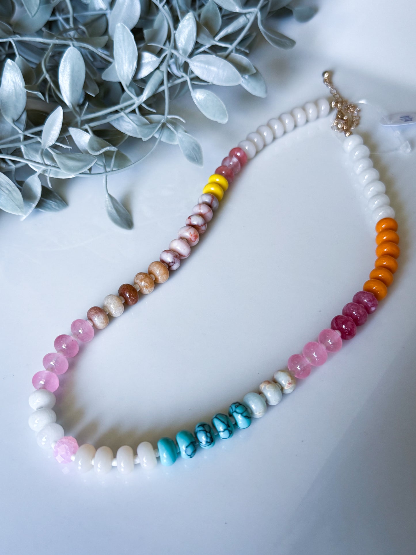 Candy Stone Beaded Necklace - Pink