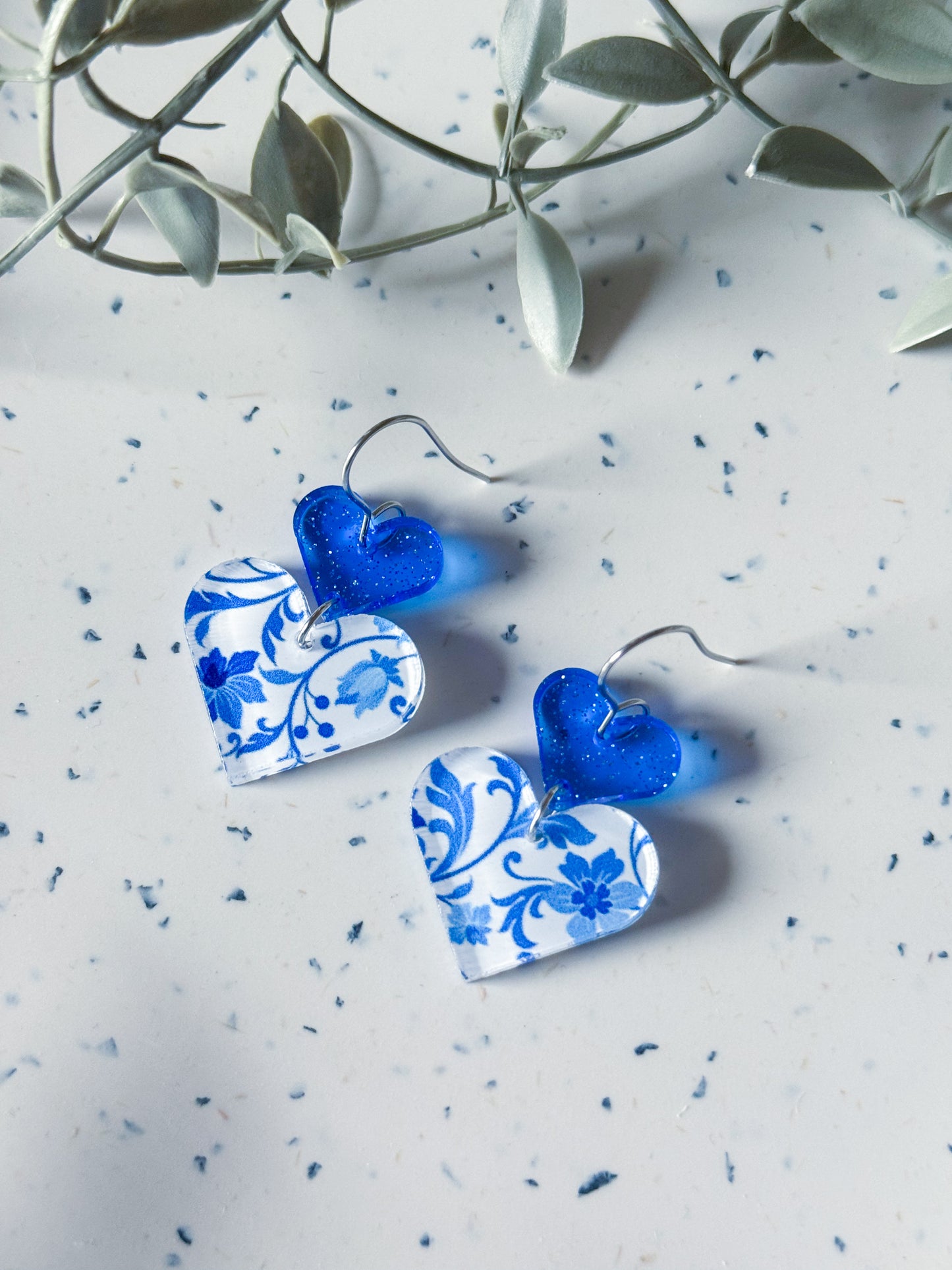 Valentine: Blue Floral Hearts