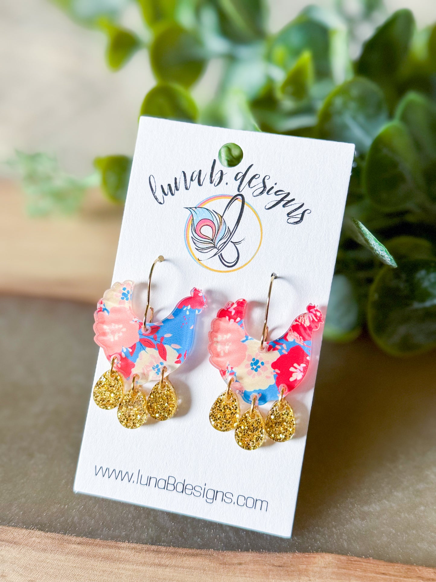 Floral Friends: Chicken w/ Eggs