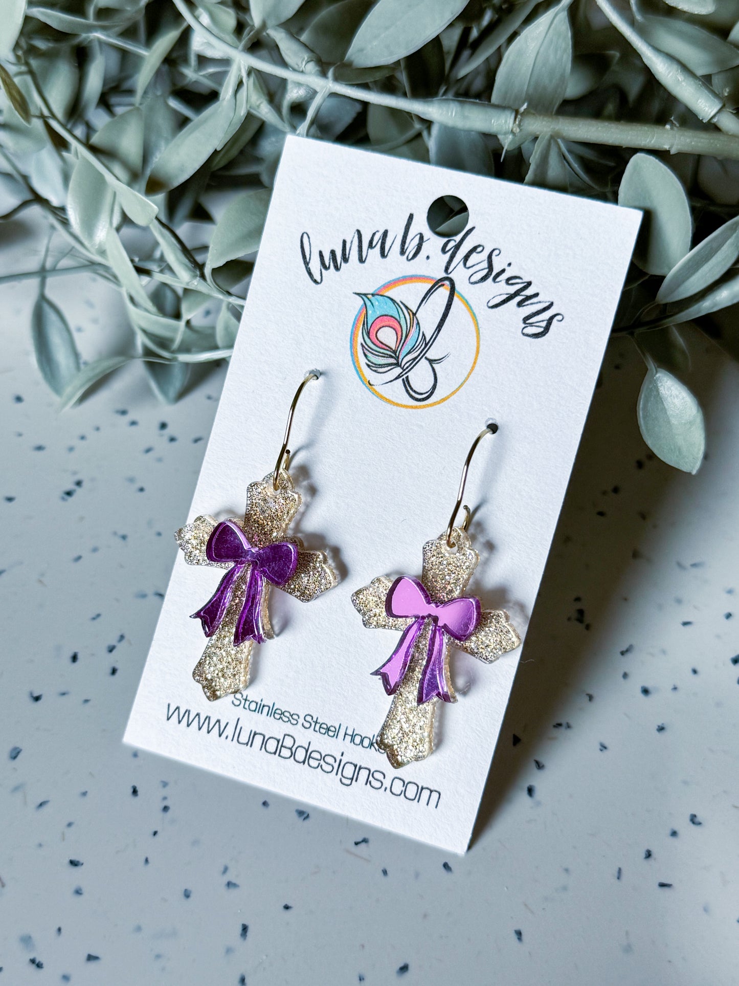 Spring & Easter: Cross w/ Purple Bow