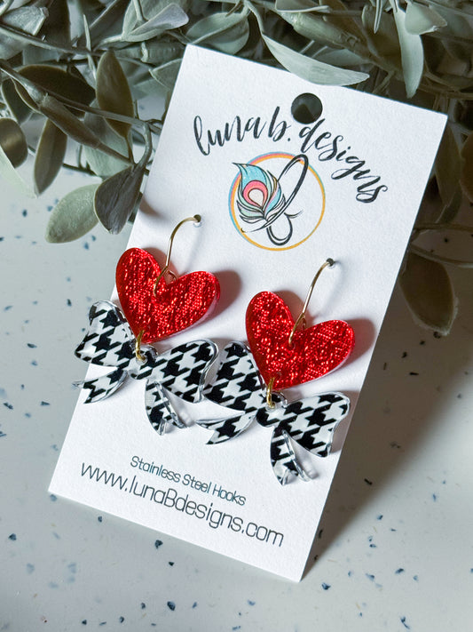 Valentine: Red Heart w/ Houndstooth Bow