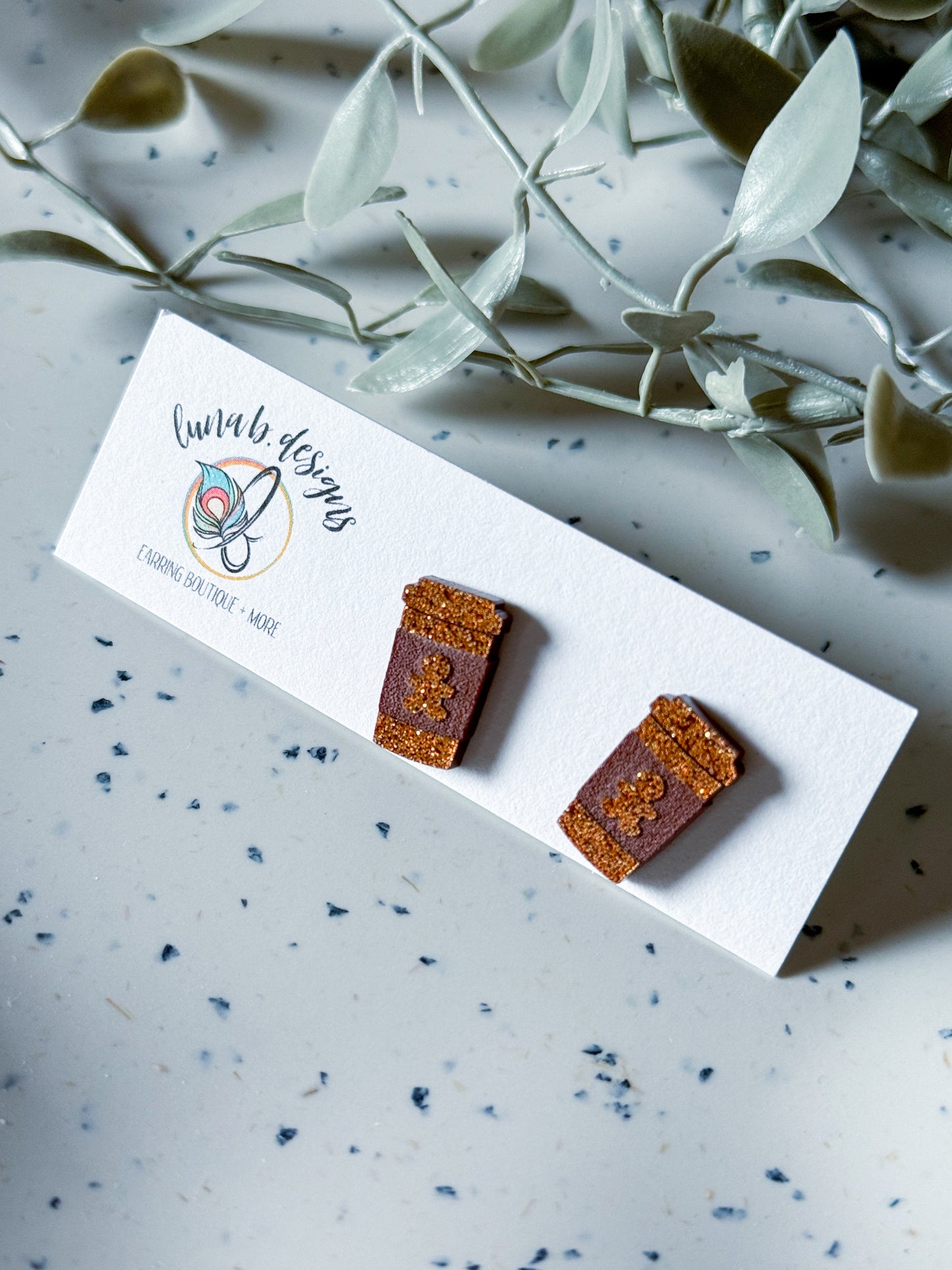 Christmas Collection Studs: Gingerbread Latte