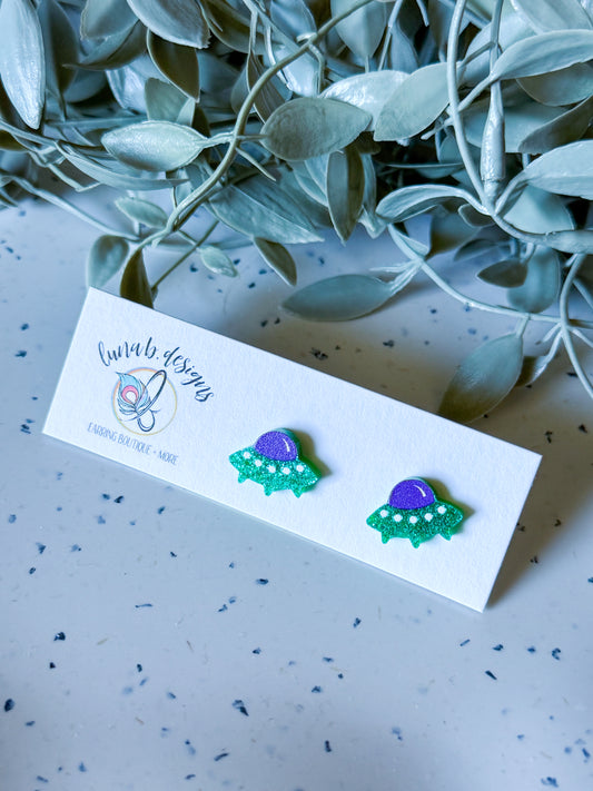 UFO Studs