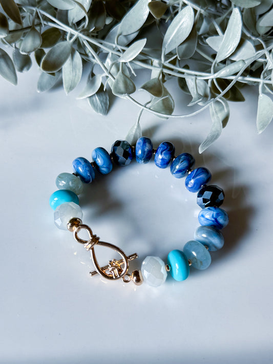 Faceted Bead Toggle Bracelet - Blue
