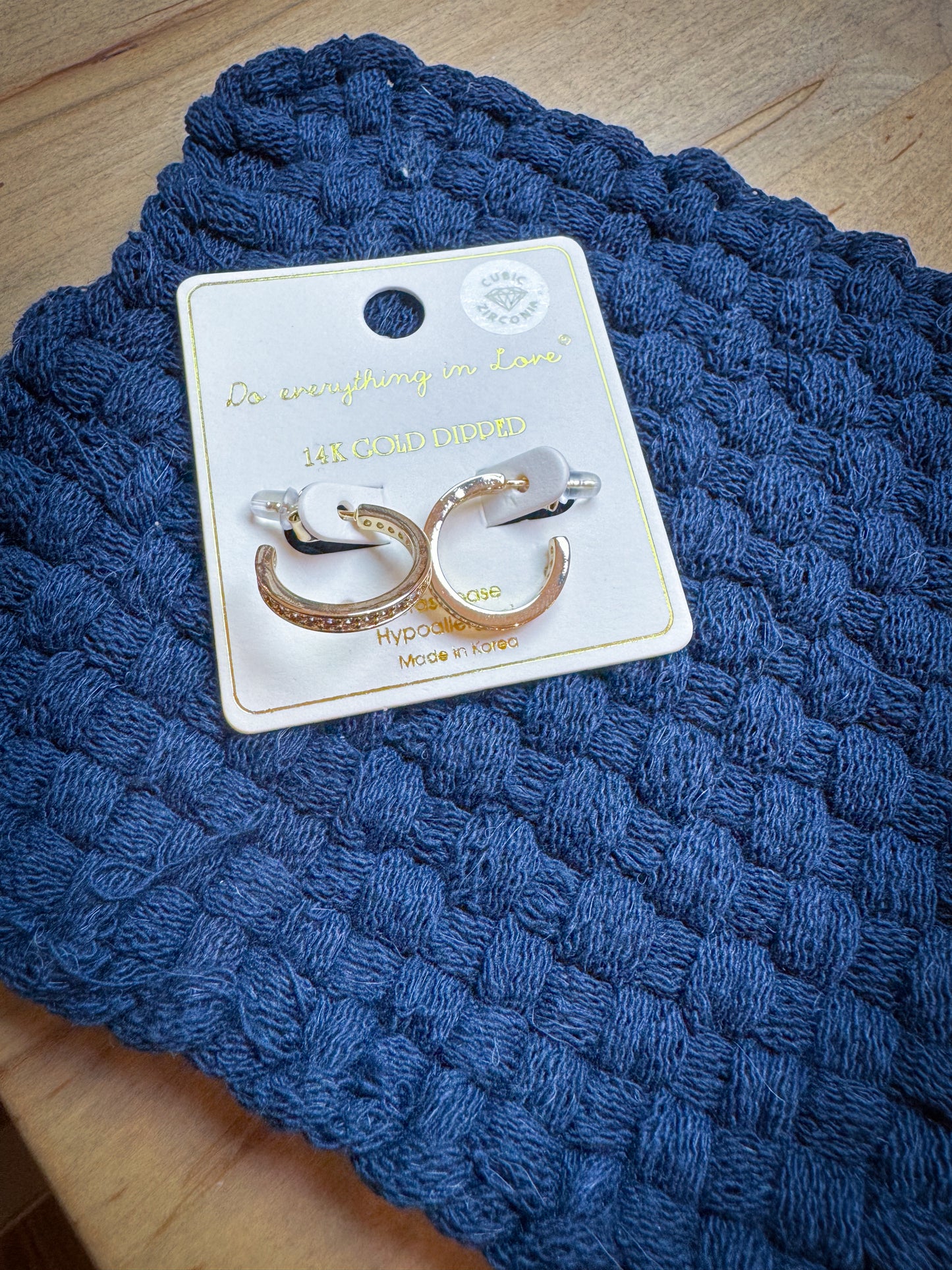 LIVE SALE 11/11: Debbie F.