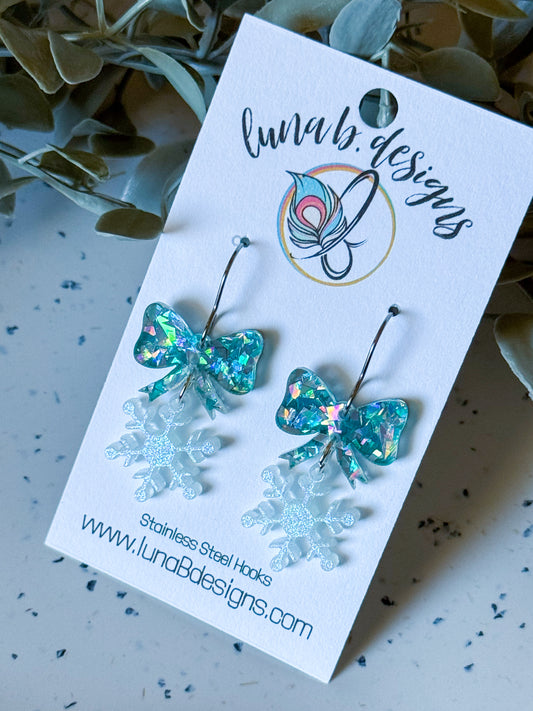 Christmas Collection: Teal Snowflake w/ Bow